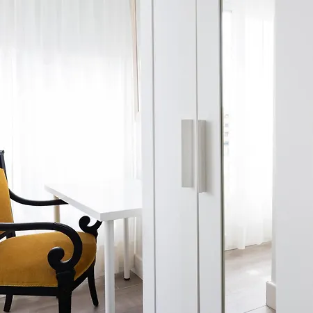 Sierra Nevada Views Sunny Spacious Renovated Appartamento